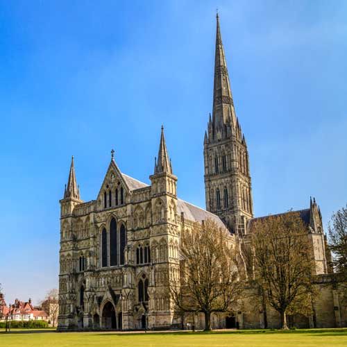 Southampton - Salisbury tour with London Transfer